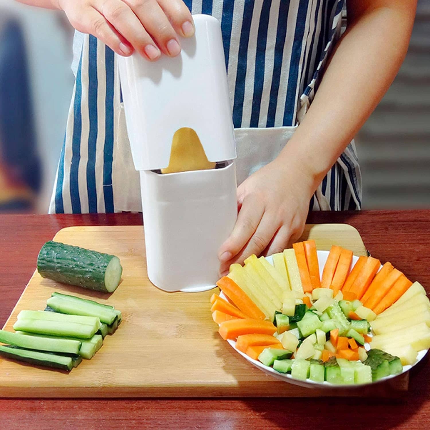 French Fry Cutter – Easy & Durable Potato Chipper for Home & Restaurant